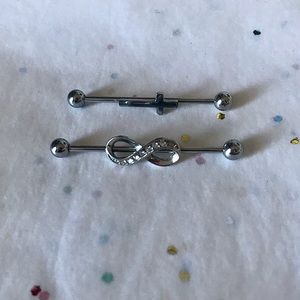 ✨3/$25 Two industrial bars✨